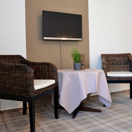 Arnimsruh Hotel Garni لوبيك المظهر الخارجي الصورة