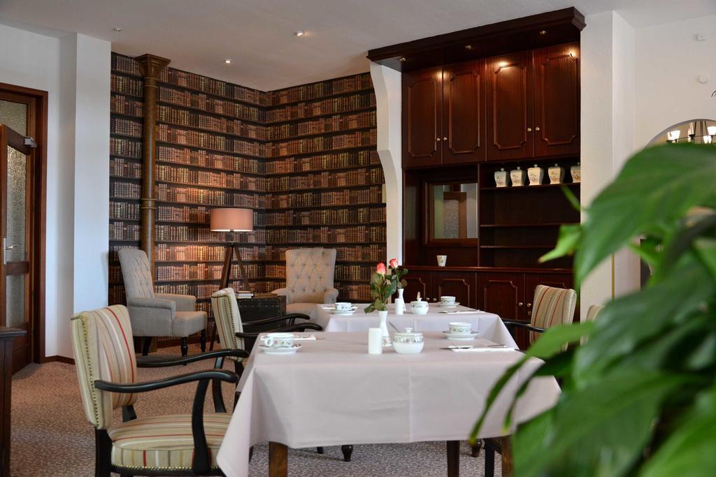 Arnimsruh Hotel Garni لوبيك المظهر الخارجي الصورة